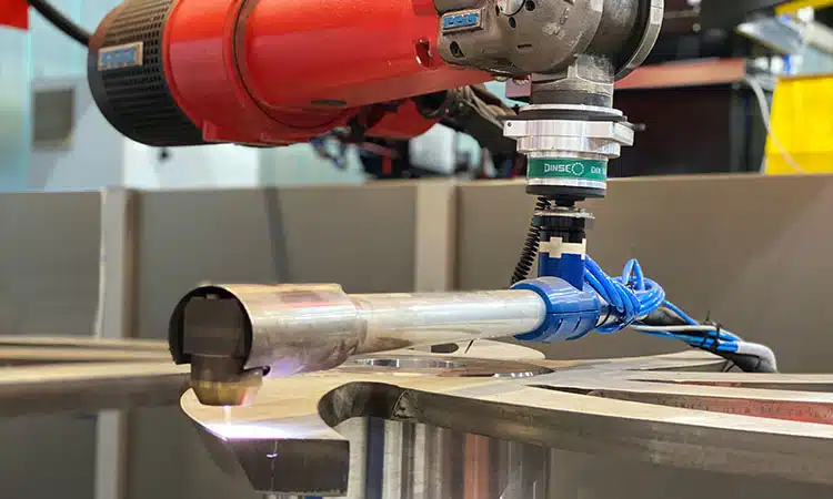Industrielle Fertigung - Roboterschweissen